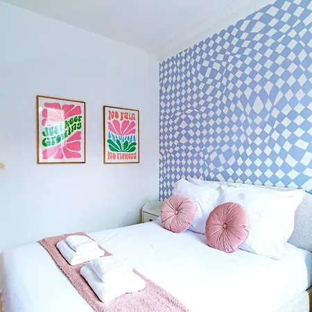 Flat Next To Montparnasse Train Station - Ii * פריז